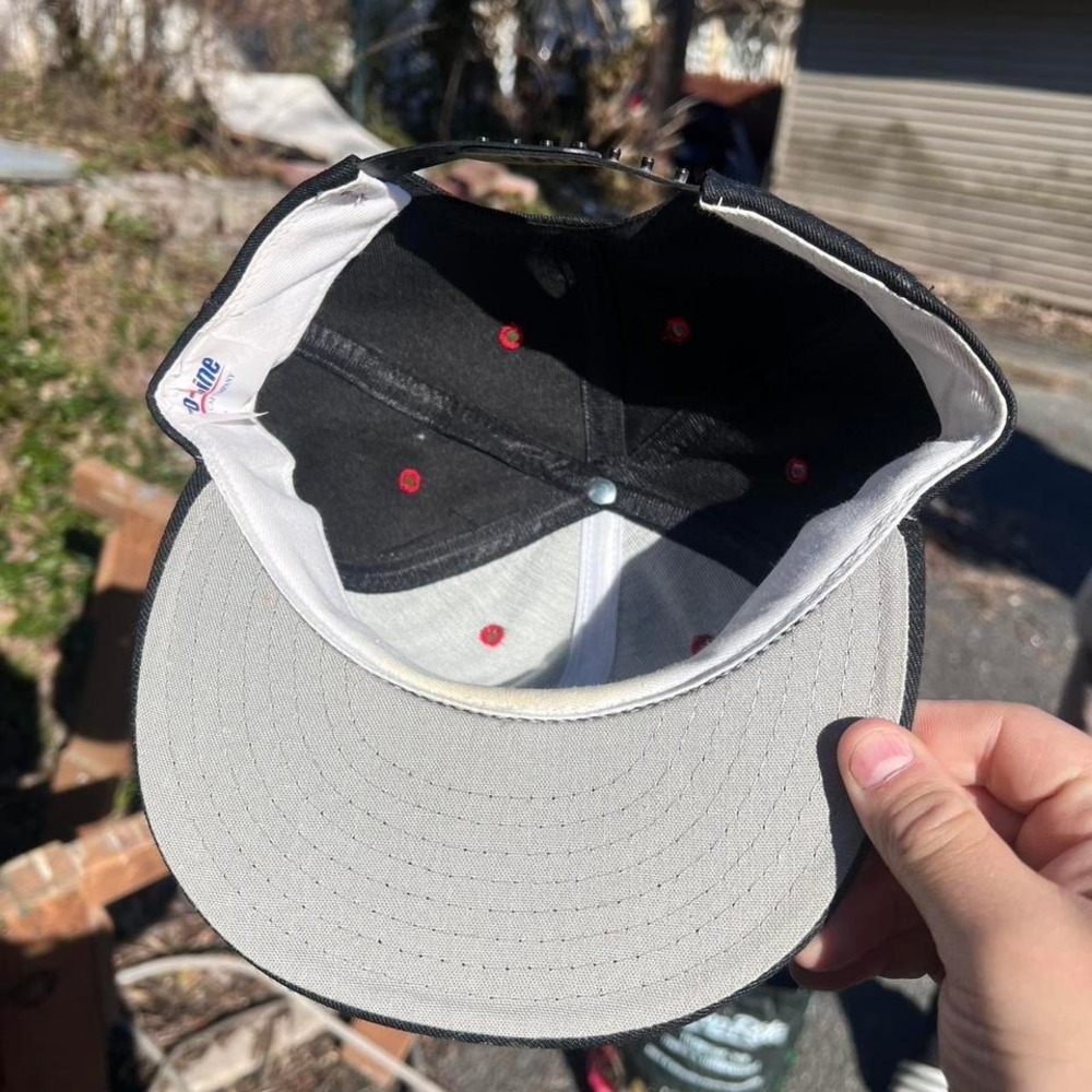1990s Rutgers University Logo SnapBack hat - Picture 2 of 2